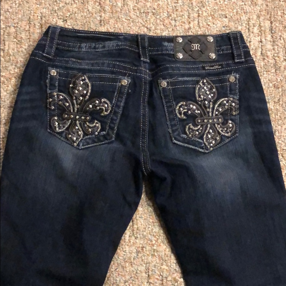NEW Miss Me Fleur De Lis Jeans